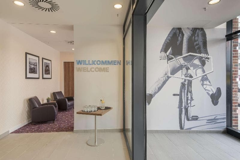 Hampton by Hilton Hamburg City Centre 5