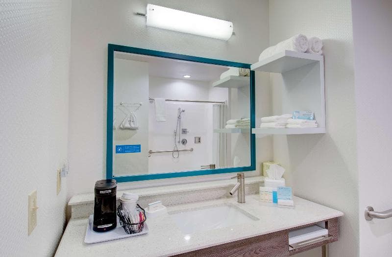 Hampton Inn & Suites Boston/Stoughton, Ma photo 1