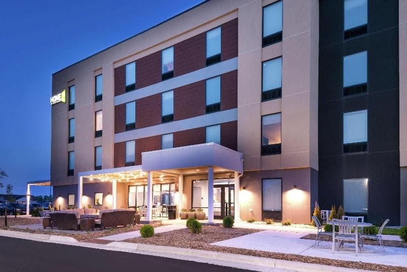 Home2 Suites by Hilton Merrillville 4