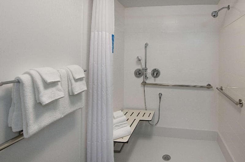 Hampton Inn Covington 3