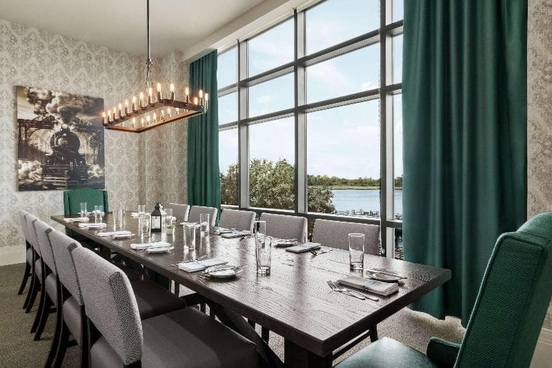 Embassy Suites by Hilton Wilmington Riverfront photo 1