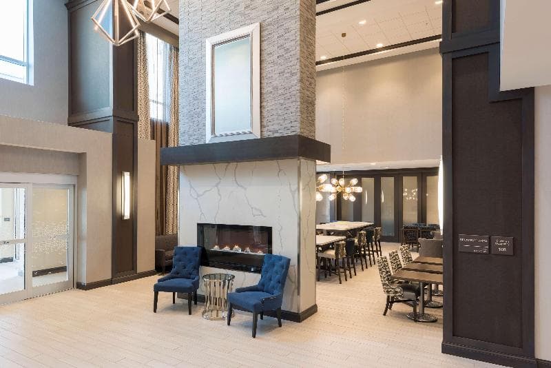Hampton Inn & Suites Indianapolis-Keystone 4
