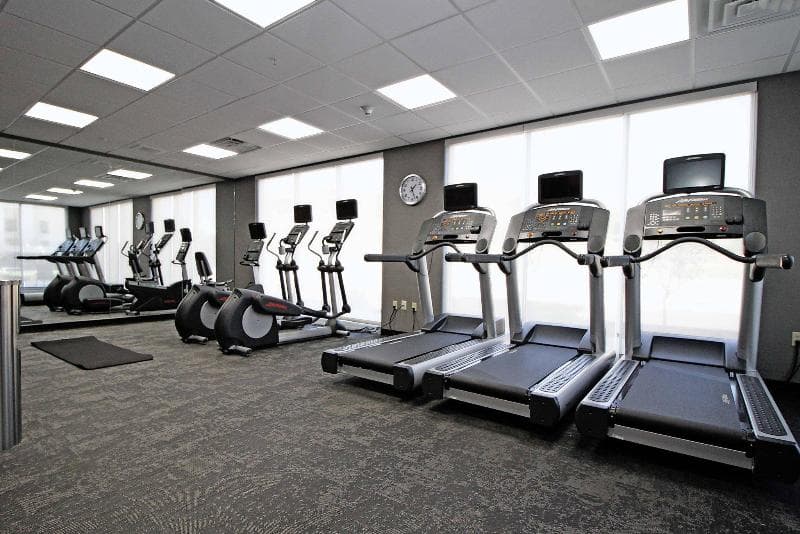 Fairfield Inn & Suites London 1