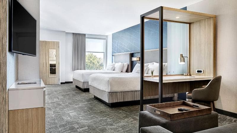 Springhill Suites Cleveland Independence 4