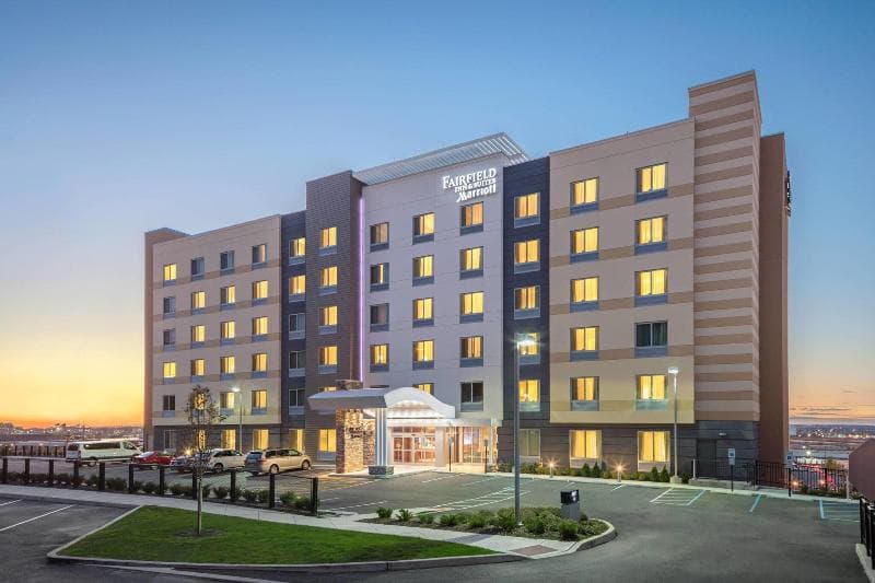 Fairfield Inn & Suites North Bergen 4