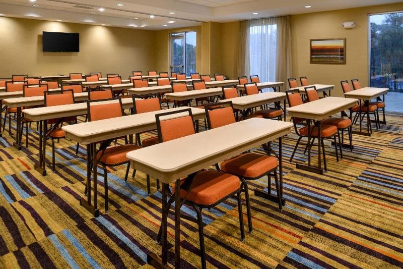 Fairfield Inn & Suites Orlando East/Ucf Area photo 1