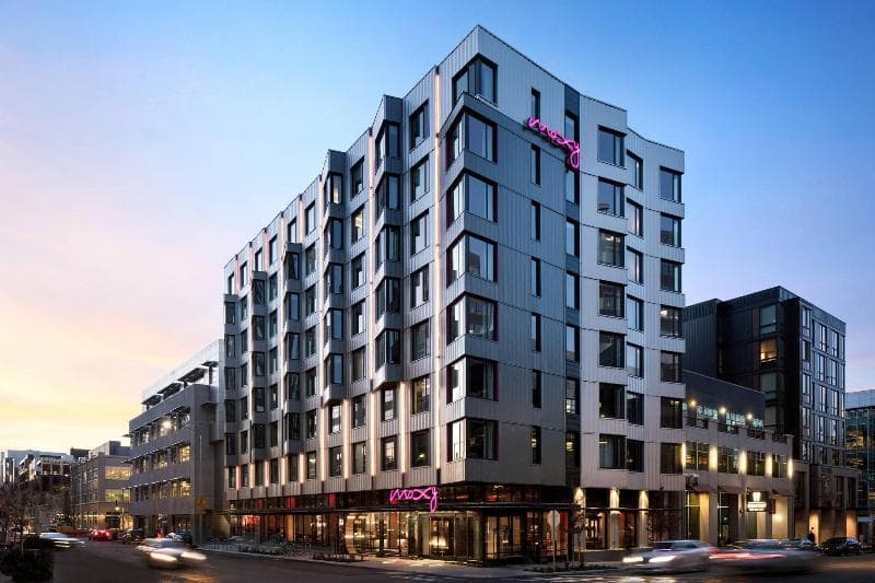 Moxy Seattle Downtown 1