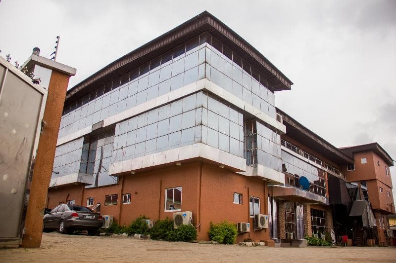 Glasshouse Suites 2