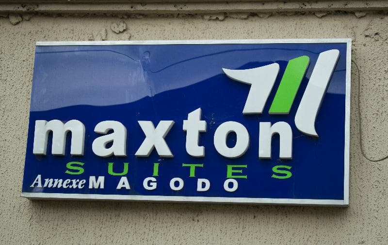 Maxton Suites Magodo photo 1
