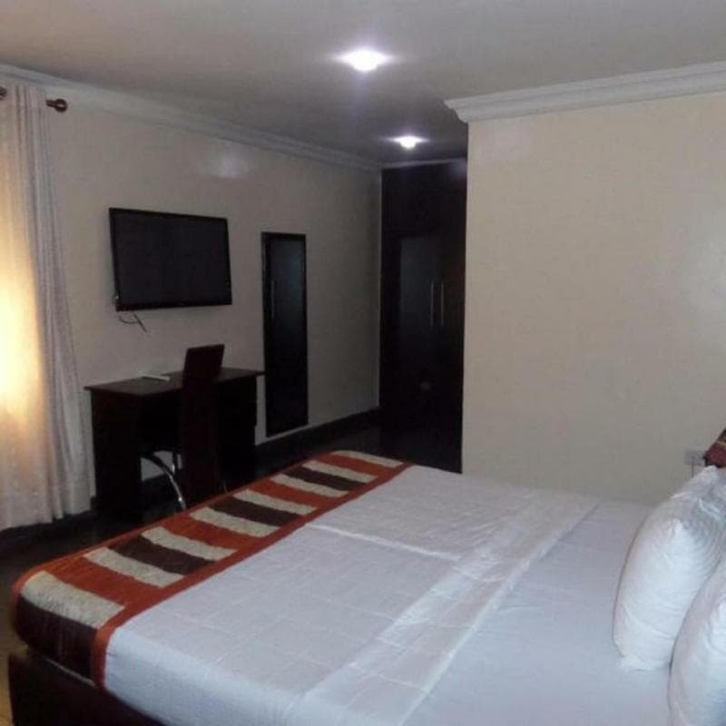 Foramot Suite 4