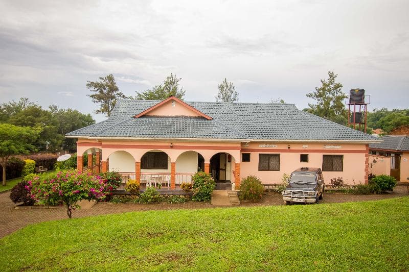 Kanfi Hotel 3