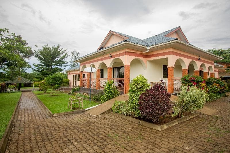 Kanfi Hotel 5