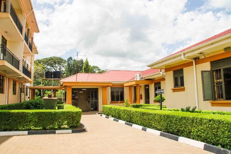 Akello Hotel 5