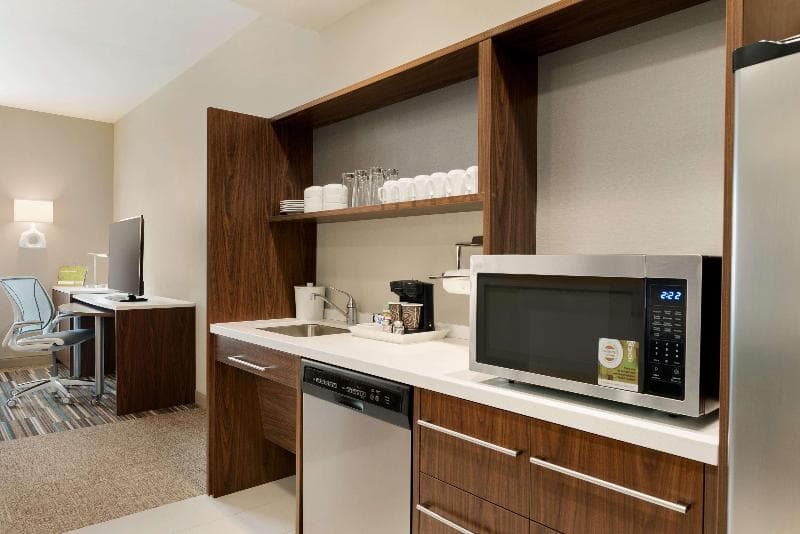Home2 Suites by Hilton Menomonee Falls Milwaukee 2