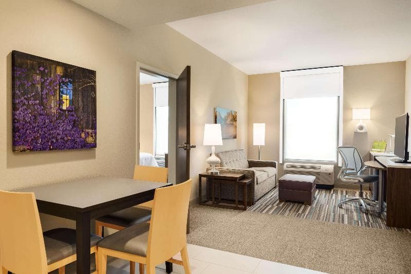 Home2 Suites by Hilton Menomonee Falls Milwaukee 4