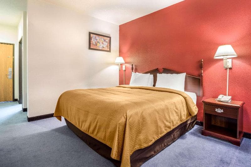 Quality Inn 5