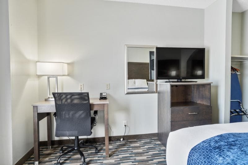 Blue Water Inn & Suites Bw Signature Collection 4