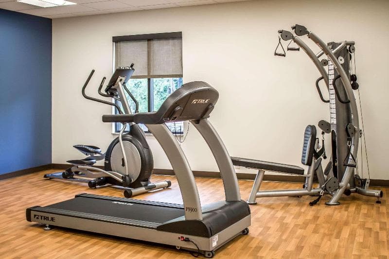 Comfort Suites Hartville 2