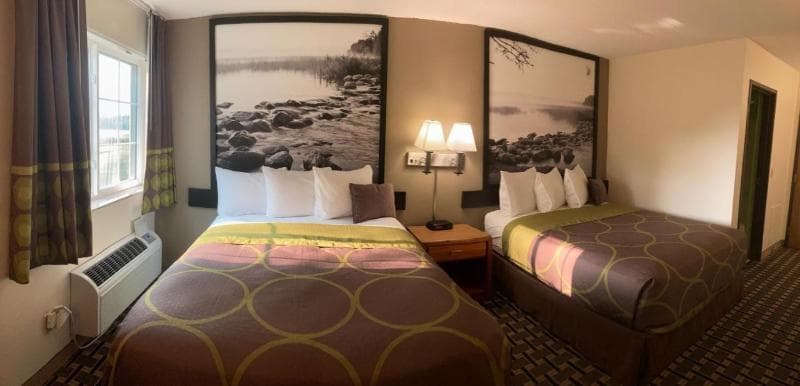 Super 8 By Wyndham Chisago City 2