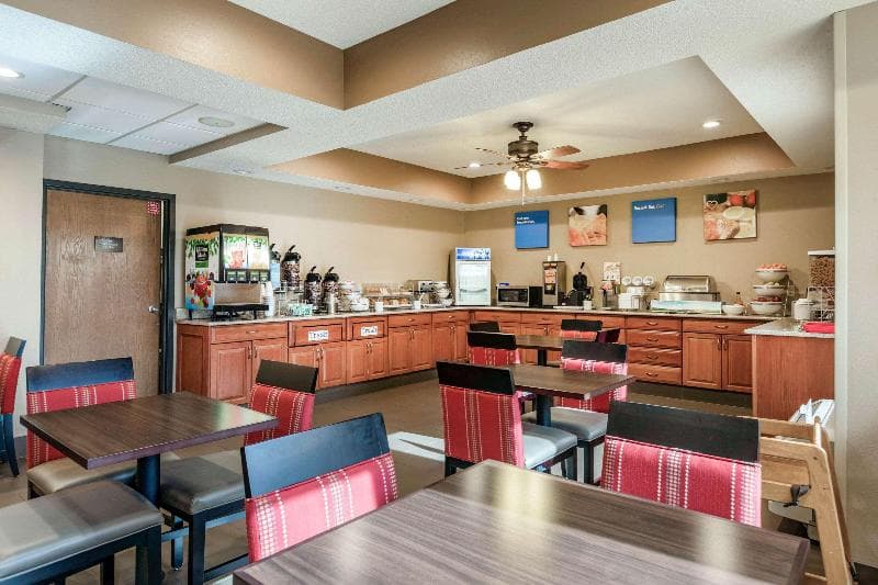 Comfort Inn 5