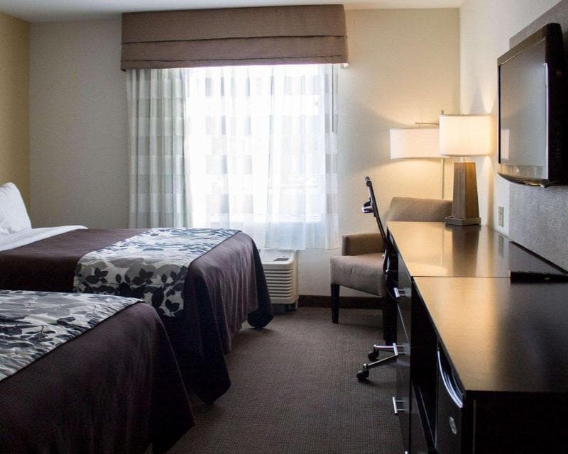 Sleep Inn And Suites Moundsville 4