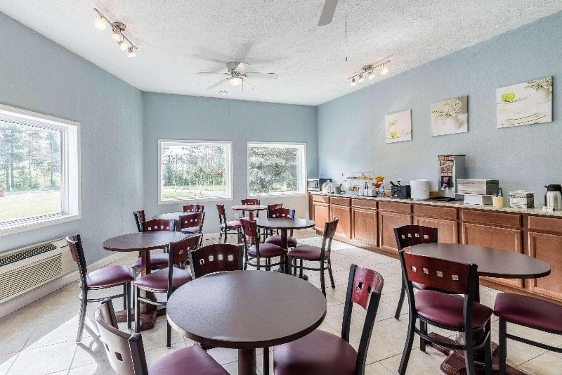 Americas Best Value Inn 5