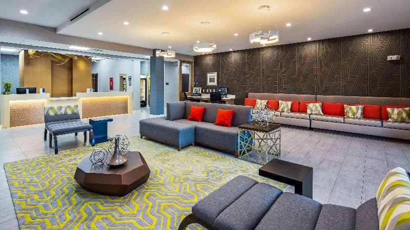 Comfort Inn & Suites Houston I-45 North - Iah 5