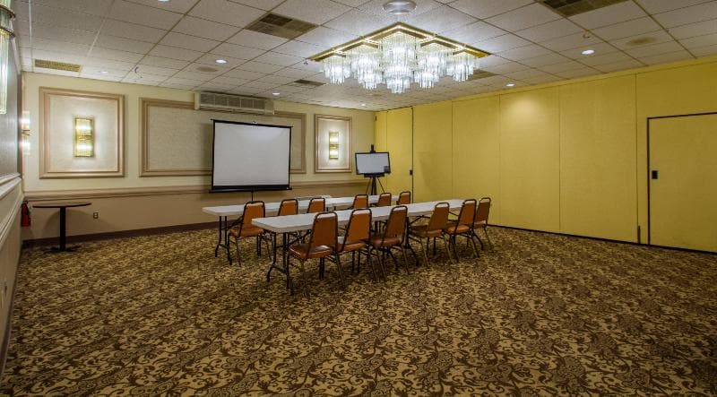 Red Roof Inn Batavia photo 1