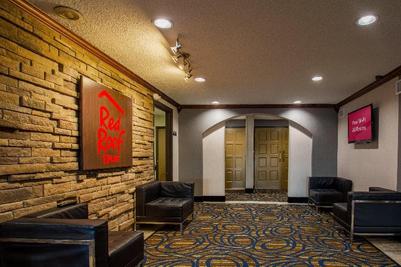 Red Roof Inn Batavia 4