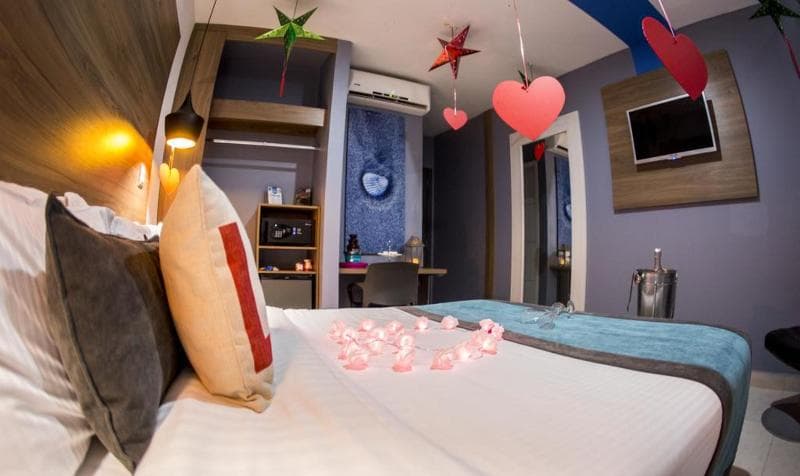 Hotel Blue Concept 5