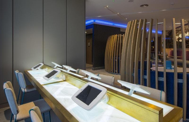 Novotel London Heathrow Airport T1 T2 And T3 4