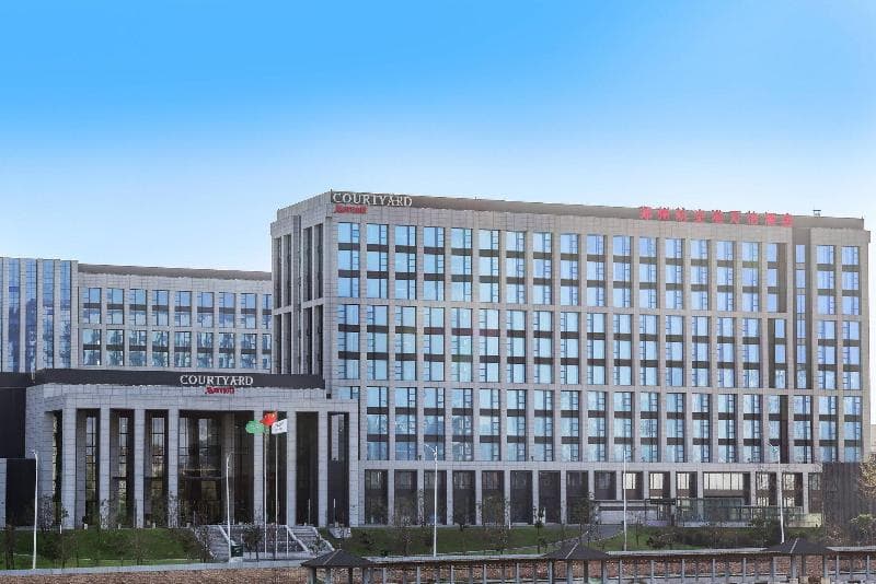 Courtyard Zhengzhou Airport 3