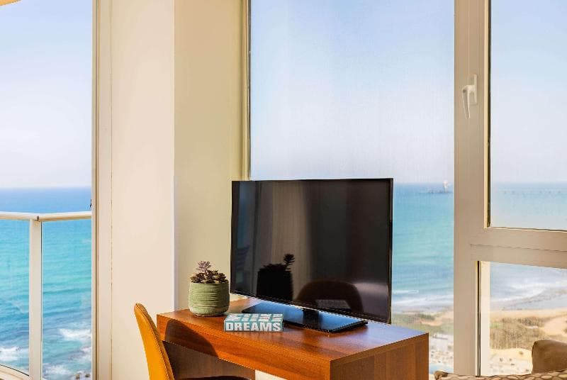Hadera Beach Resort photo 1