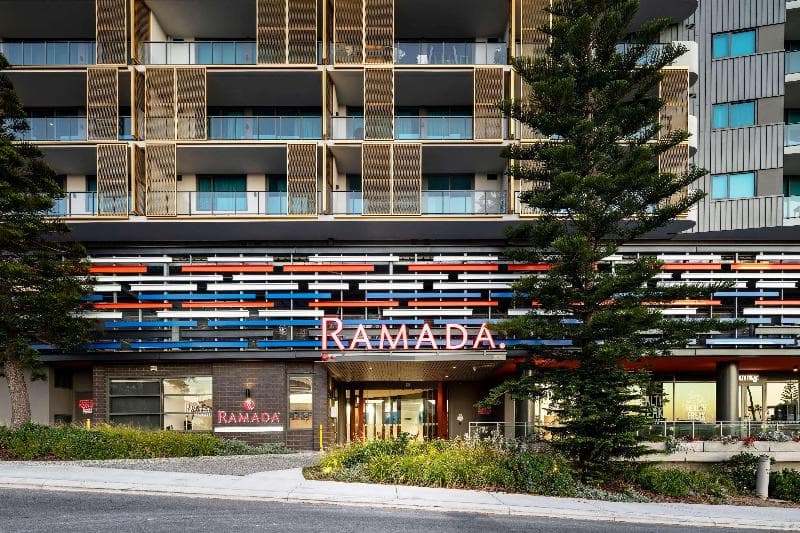 Ramada By Wyndham Vetroblu Scarborough Beach 4