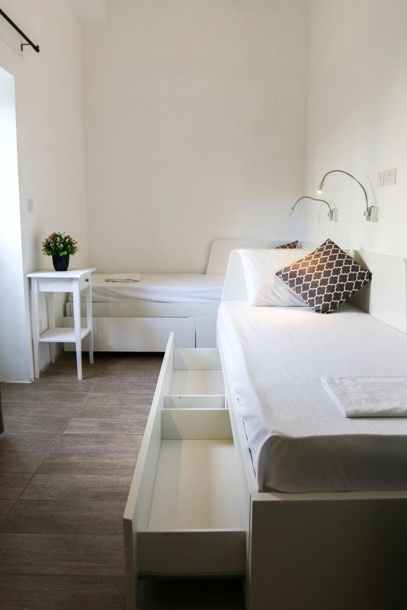 Inhawi Hostel (Adults only) 4