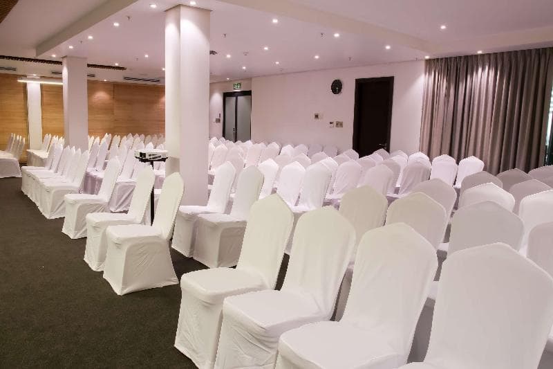 Legend Hotel Lagos Airport, Curio Collection by Hilton photo 1