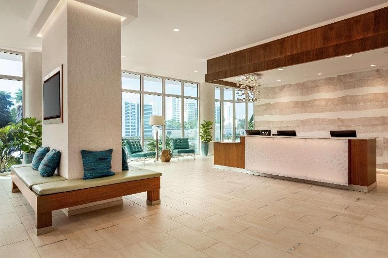 Embassy Suites by Hilton Sarasota 4
