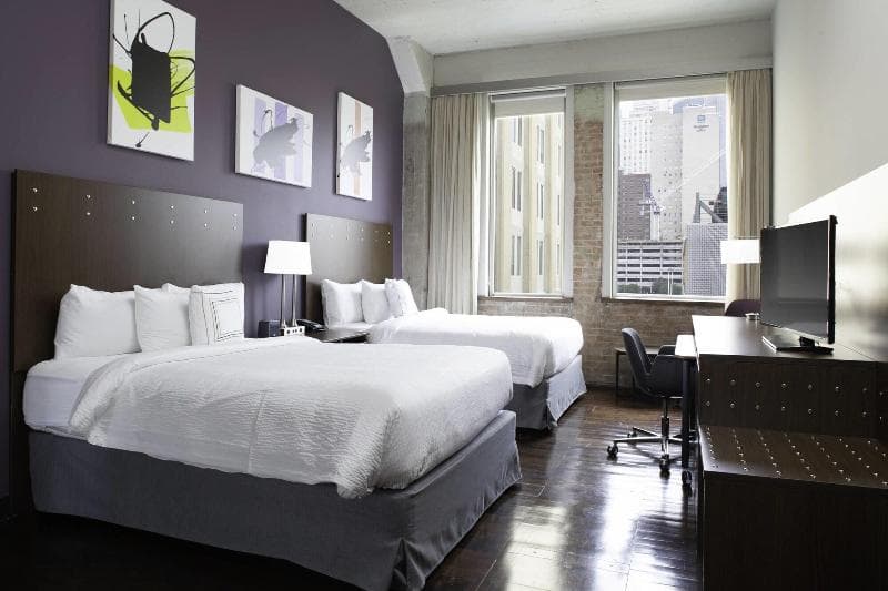 Fairfield Inn & Suites Dallas Downtown 5