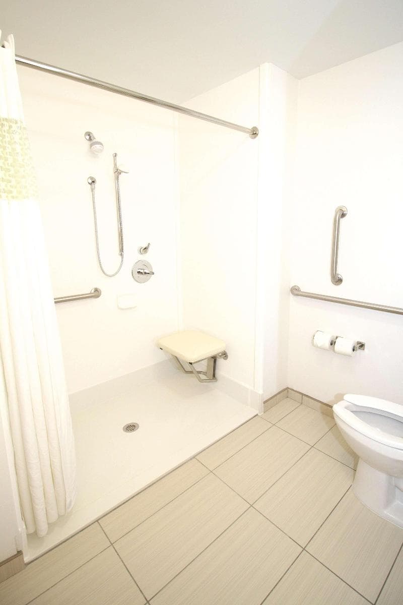 Hampton Inn & Suites Sandusky/Milan 2