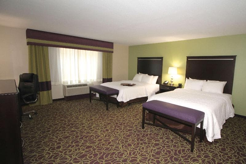 Hampton Inn & Suites Sandusky/Milan 3