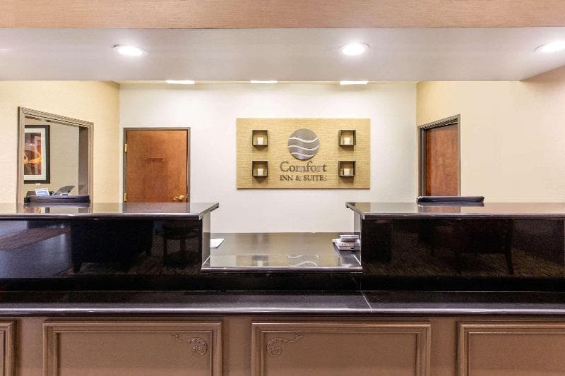 Comfort Inn & Suites IAH Bush Airport - East 4