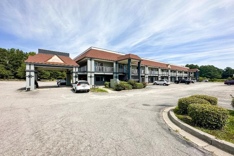 Executive Inn Ridgeway I-77 2