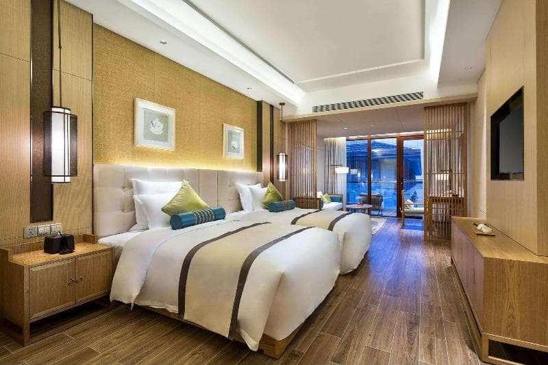 Wyndham Grand Plaza Royale Wenchang 4