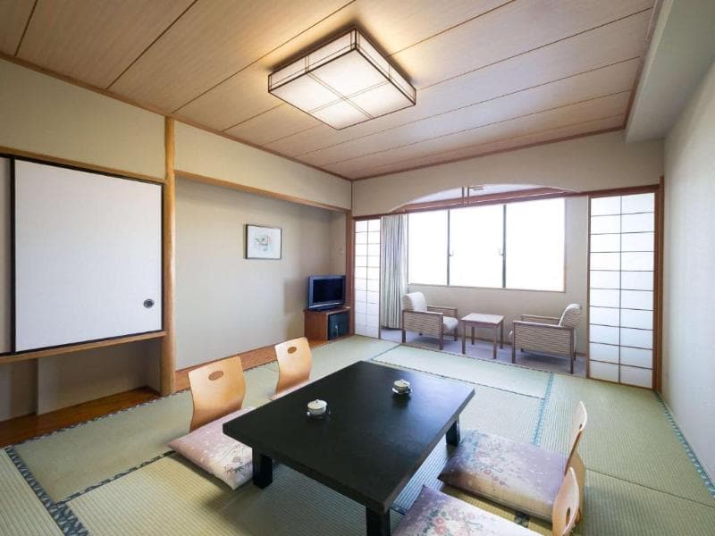Yatsugatake Royal Hotel 5