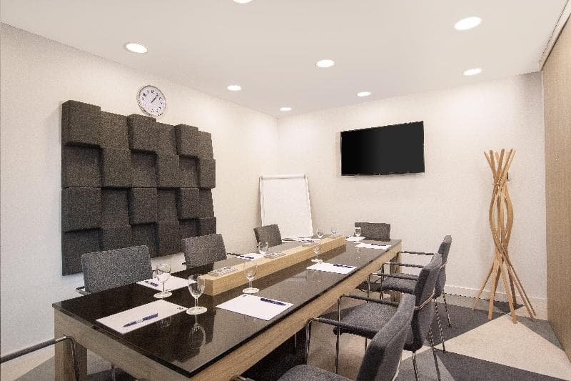 Premier Inn Hamburg City Hammerbrook 2