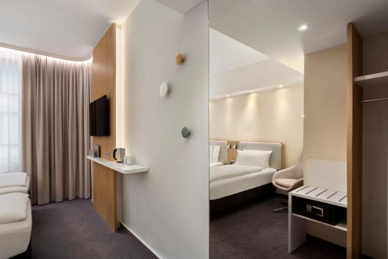 Holiday Inn Express Munich City West 5