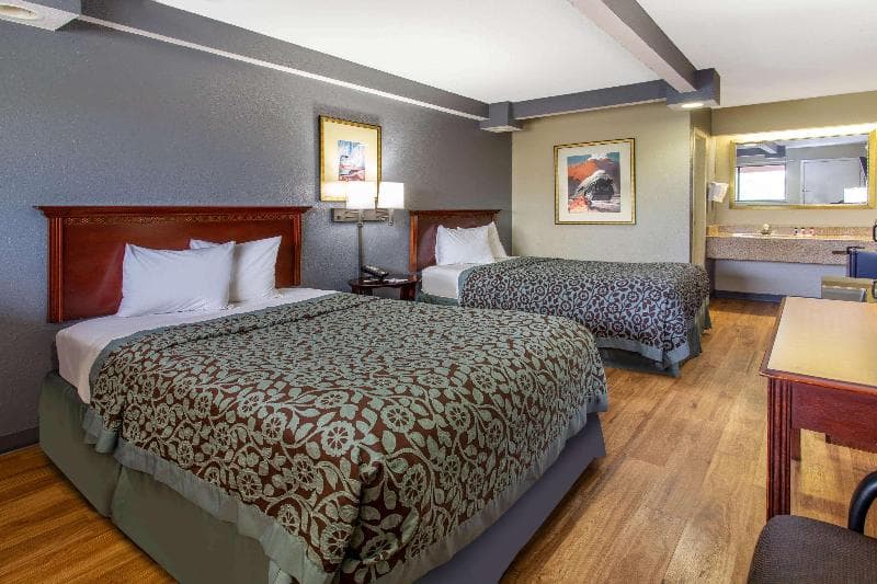 Travelodge By Wyndham Chicago - South Holland 3