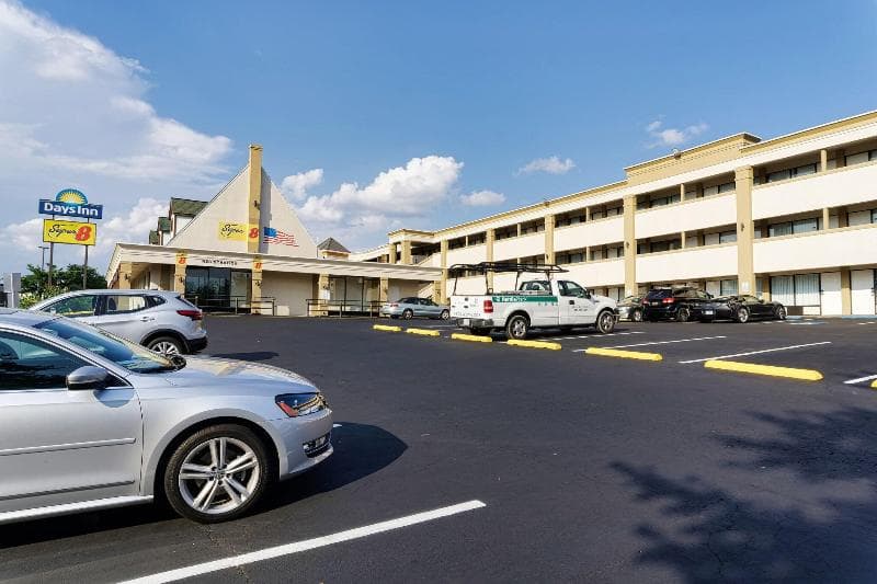 Super 8 By Wyndham Alexandria/Washington D.C. Area 3