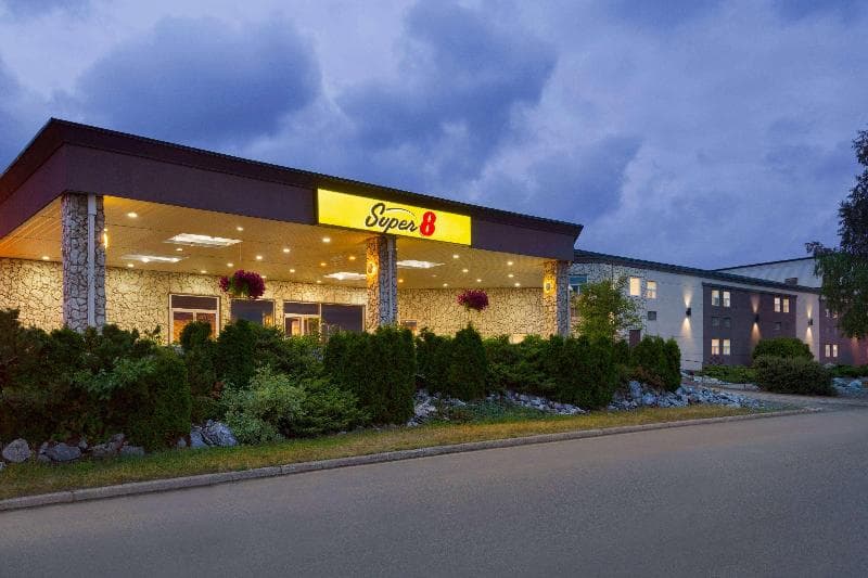 Super 8 by Wyndham Prince George 2