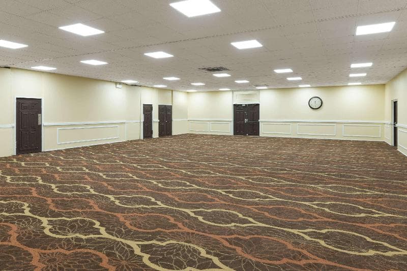 Days Inn By Wyndham Madison photo 1